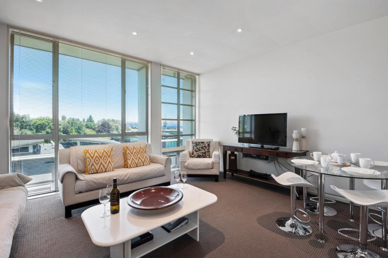 Marinaside Villa - Taupo Holiday Apartment Ngoại thất bức ảnh