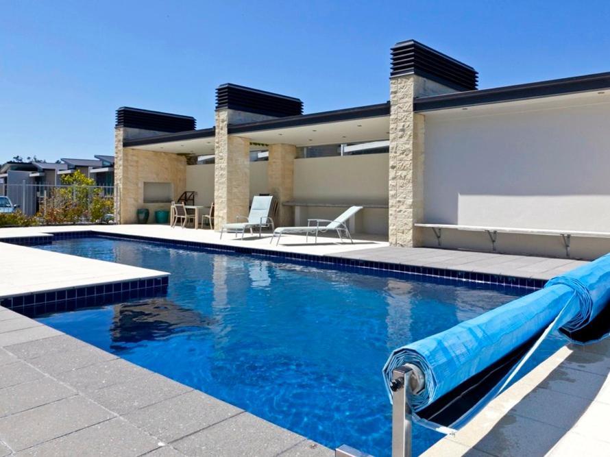 Marinaside Villa - Taupo Holiday Apartment Ngoại thất bức ảnh