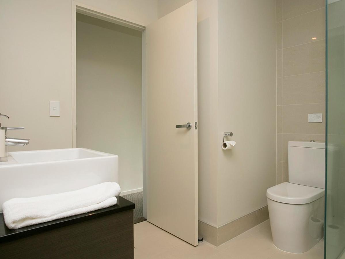 Marinaside Villa - Taupo Holiday Apartment Ngoại thất bức ảnh