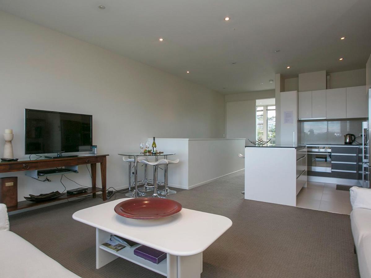 Marinaside Villa - Taupo Holiday Apartment Ngoại thất bức ảnh